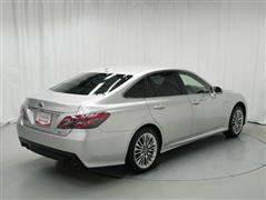 クラウン S FOUR エレガンスS