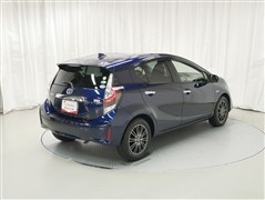 アクア S スタイルブラック