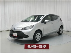 トヨタ アクア X