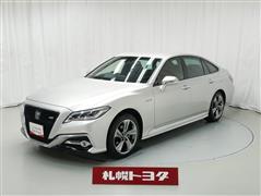 トヨタ クラウン RS アドバンス FOUR