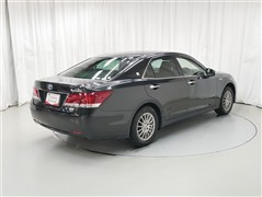 クラウンHV Rサルーン4ブラック