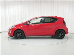 アクア Gブラックソフトレザーセレク