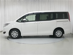 ノア X クルマイウシヨウ スロープ1