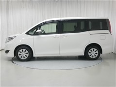 ノア X クルマイウシヨウ スロープ1