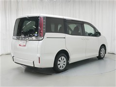 ノア X クルマイウシヨウ スロープ1