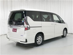 セレナ ハイウェイスター V