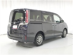 エスクァイア GiプレミアムPブラッ