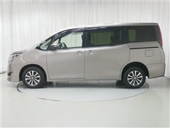エスクァイア  Gi