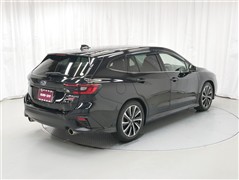 レヴォーグ STI スポーツ