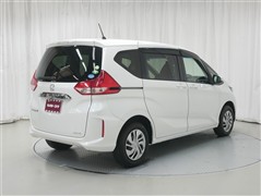 フリードプラス Gホンダセンシンク