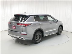 アウトランダーPHEV P