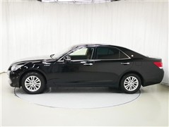 クラウンHV ロイヤルサルーン4