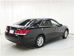 クラウンHV ロイヤルサルーン4