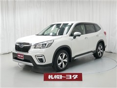スバル フォレスターHV アドバンス