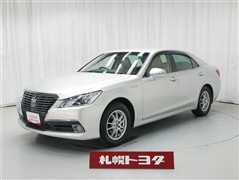 クラウンHV ロイヤルサルーン4