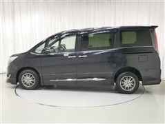 エスクァイアGIプレミアムPブラック