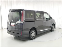 エスクァイアGIプレミアムPブラック