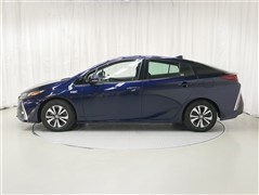 プリウスPHV A