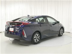 プリウスPHV A