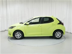 ヤリス ハイブリッド G