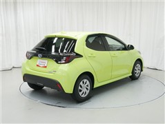 ヤリス ハイブリッド G