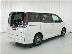 エスクァイア ハイブリッド Gi