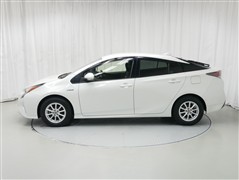 プリウス S セーフティプラス