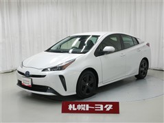 プリウス Sツーリングセレブラック