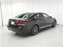 LS600h F-SPORT