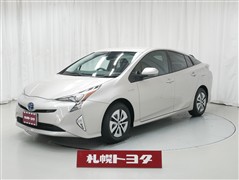 トヨタ プリウス A