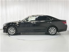 クラウンHV アスリートS4 J-LTD