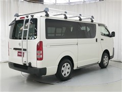 ハイエースバン デラックス