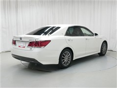 クラウンHV アスリートS4