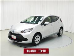 トヨタ　アクア X