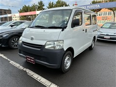 タウンエースバン DX