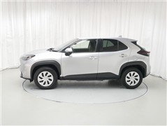 ヤリスクロス ハイブリッド X