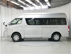 ハイエースW グランドキャビン