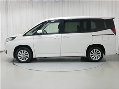 ノア ハイブリッド G