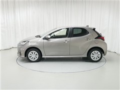 ヤリス ハイブリッド Z