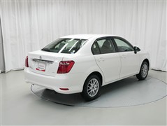 カローラアクシオ 1.5X