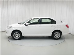 カローラアクシオ 1.5X