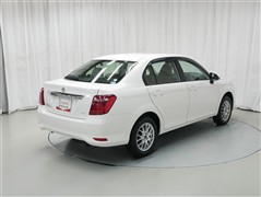 カローラアクシオ 1.5X