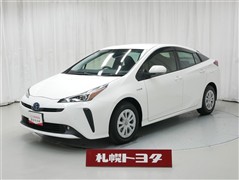 トヨタ プリウス S