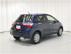 ヴィッツ Fセーフティエディション3