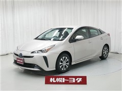 トヨタ　プリウス A