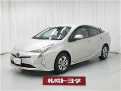 トヨタ プリウス A