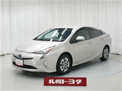 プリウス A