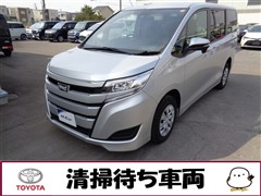 トヨタ ノア X