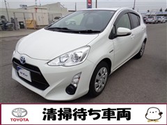 トヨタ アクア G