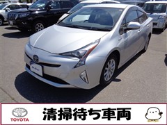 トヨタ プリウス A